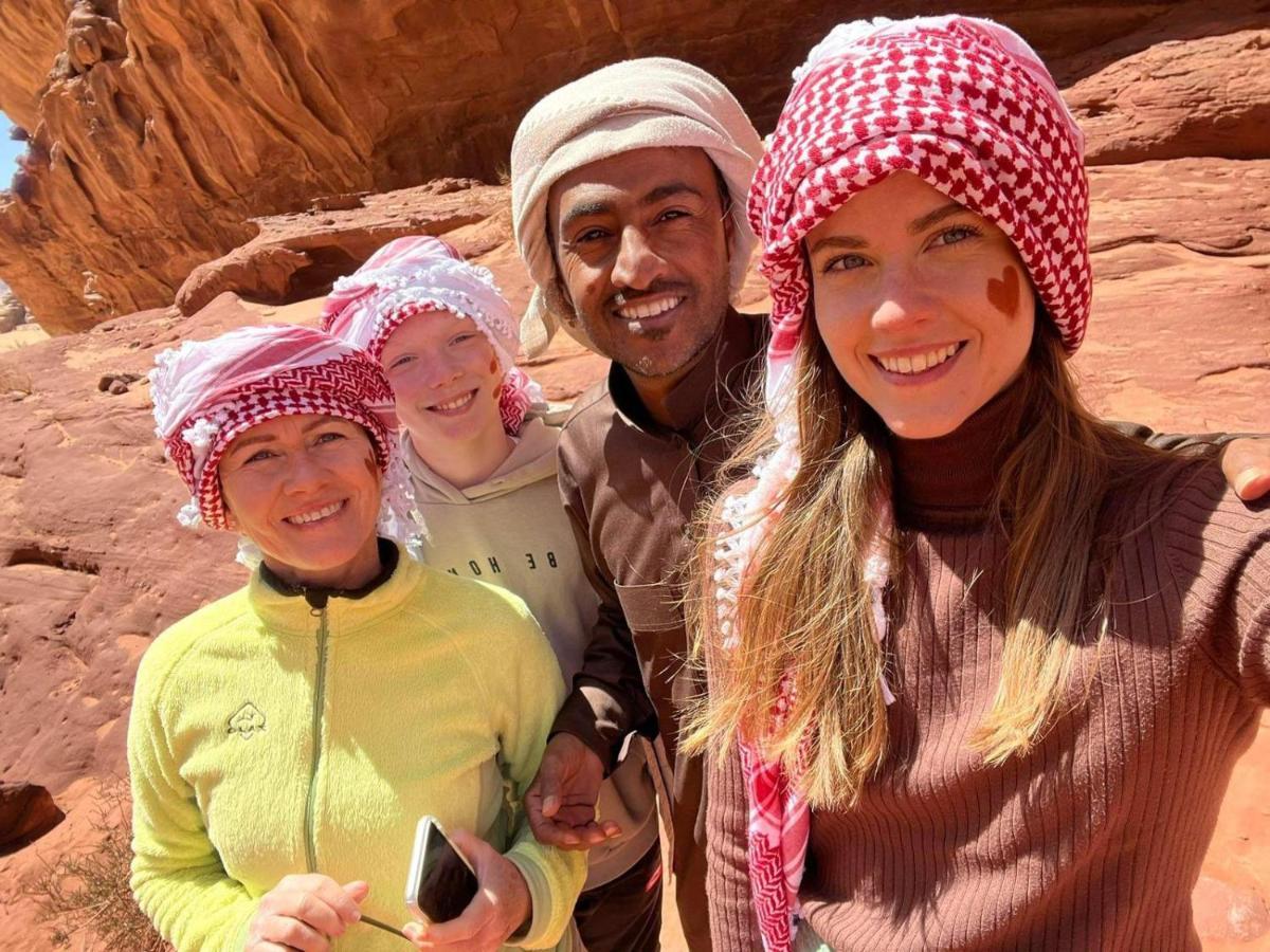 Enad Desert Camp Wadi Rum Eksteriør billede