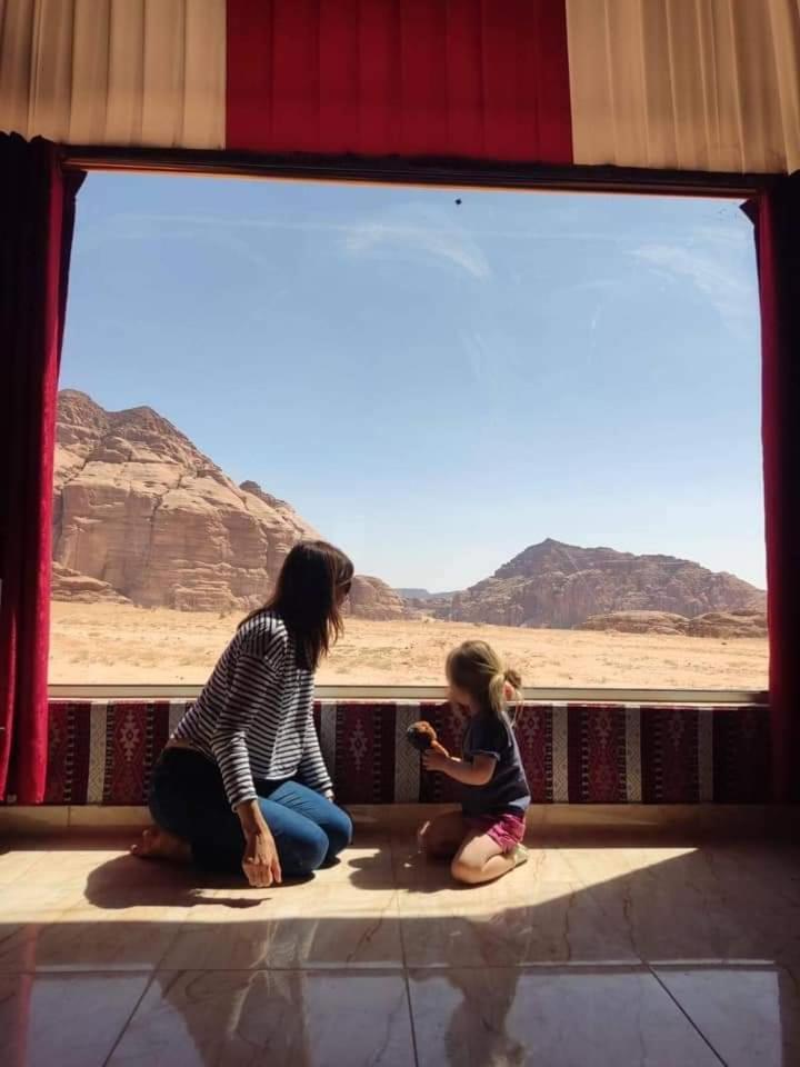 Enad Desert Camp Wadi Rum Eksteriør billede